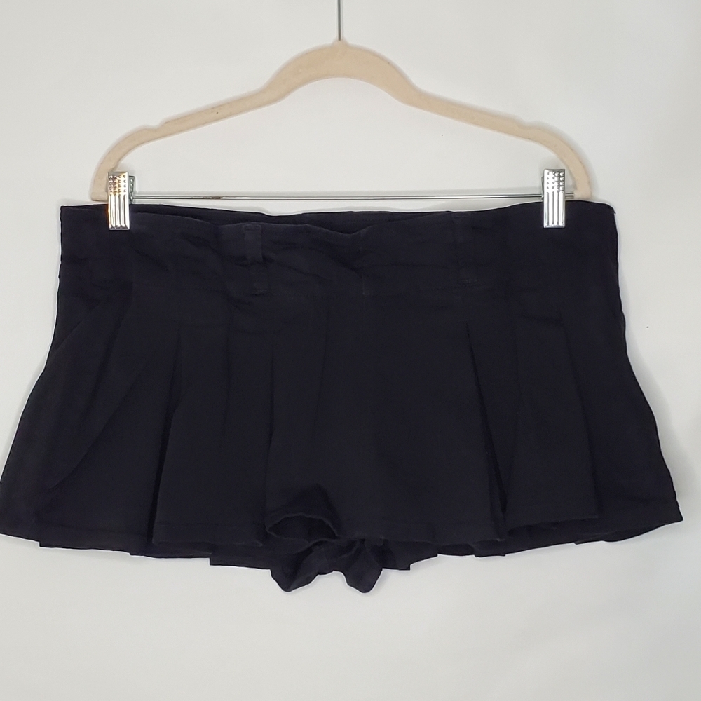 Almost Famous Pleated Micro Mini Skort XL Black Skirt w/Shorts Festival Spring
